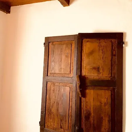 Apartment Alloggio In Vetta Alla Montagna *